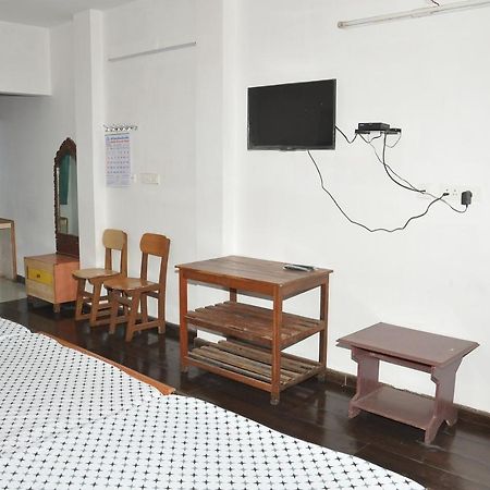 White House Anandagiri Hostel Kodaikanal Exterior foto